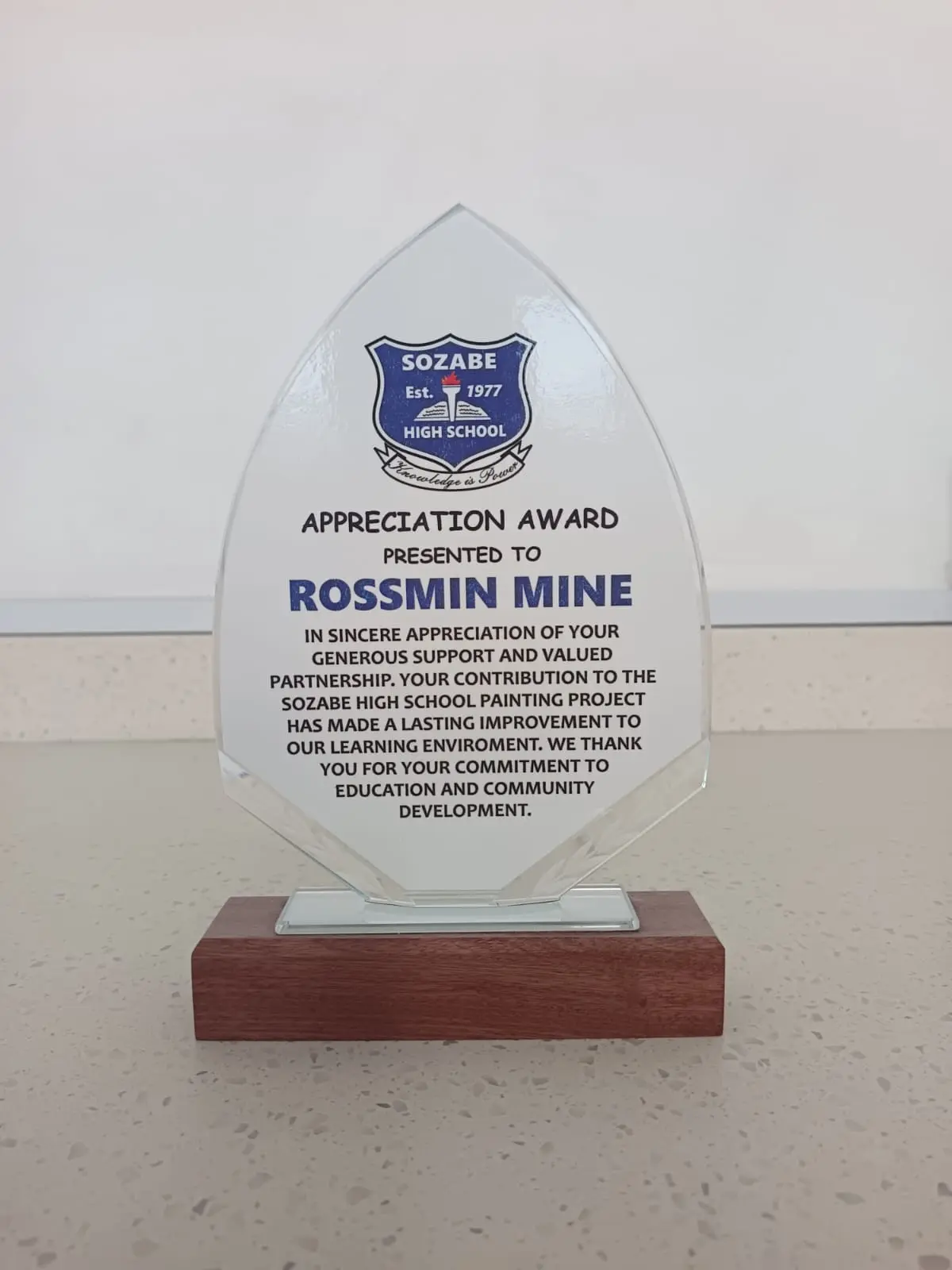 Appreciation award to Rossmin